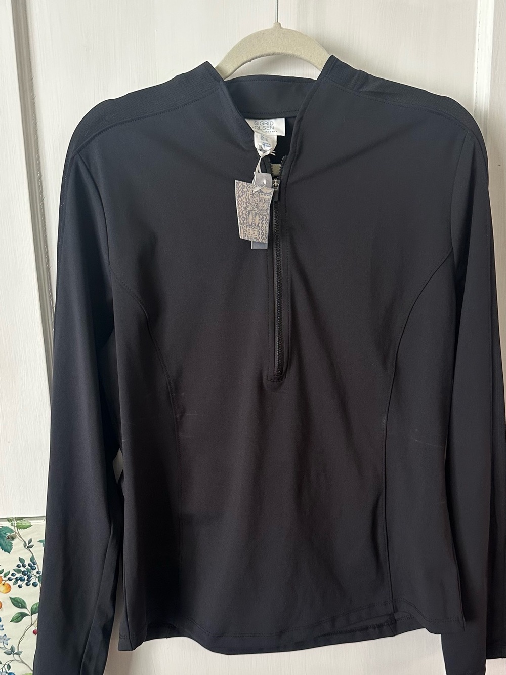 Sigrid Olsen golf/tennis half zip top, black, x large